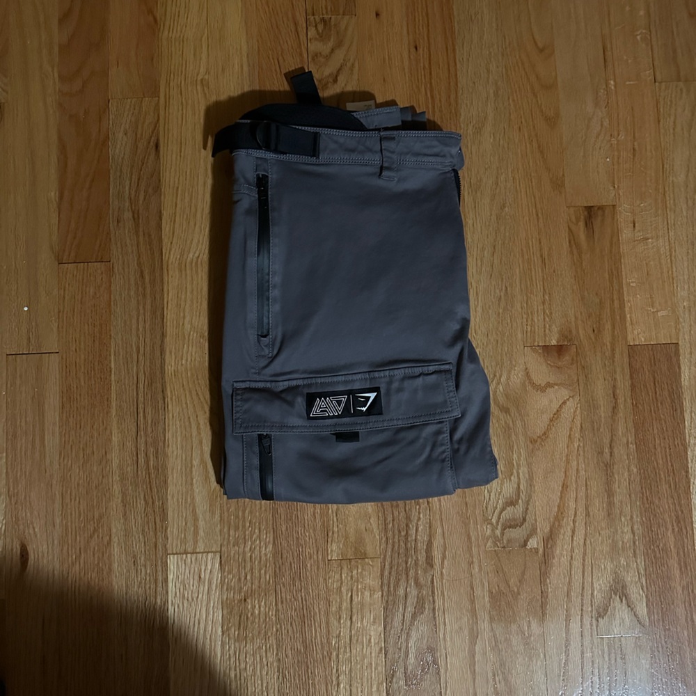 (SOLD) Gymshark x David Laid Wolf Grey Cargo Pants (EXTREMELY LIMITED)